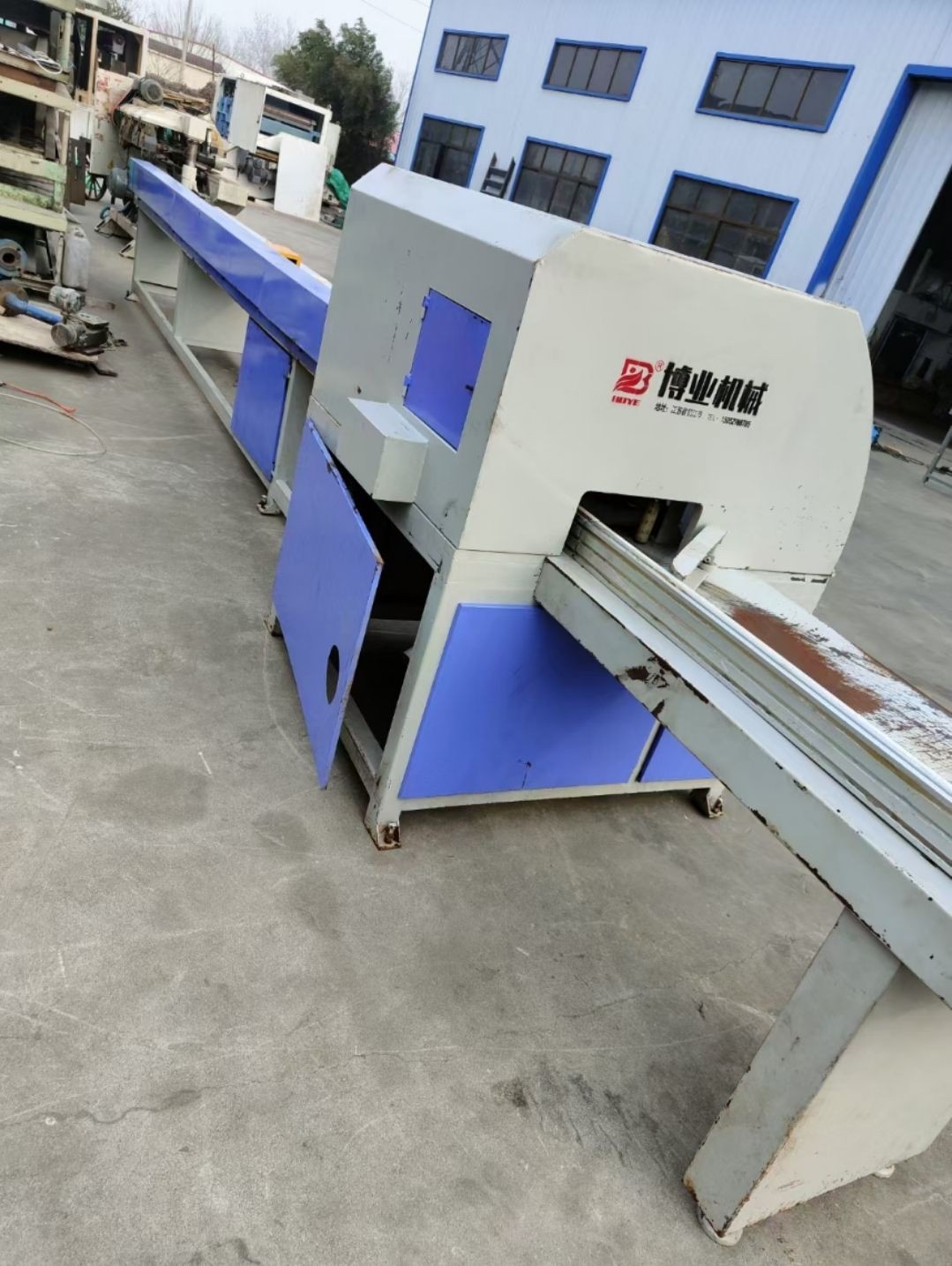托盘加工机械图3