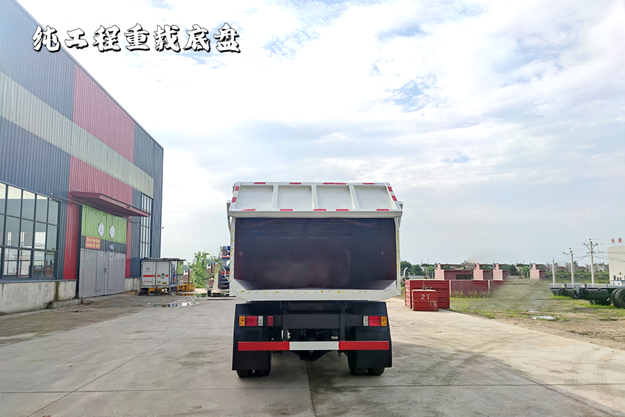 福田瑞沃3360轴距8方厢式垃圾车图8