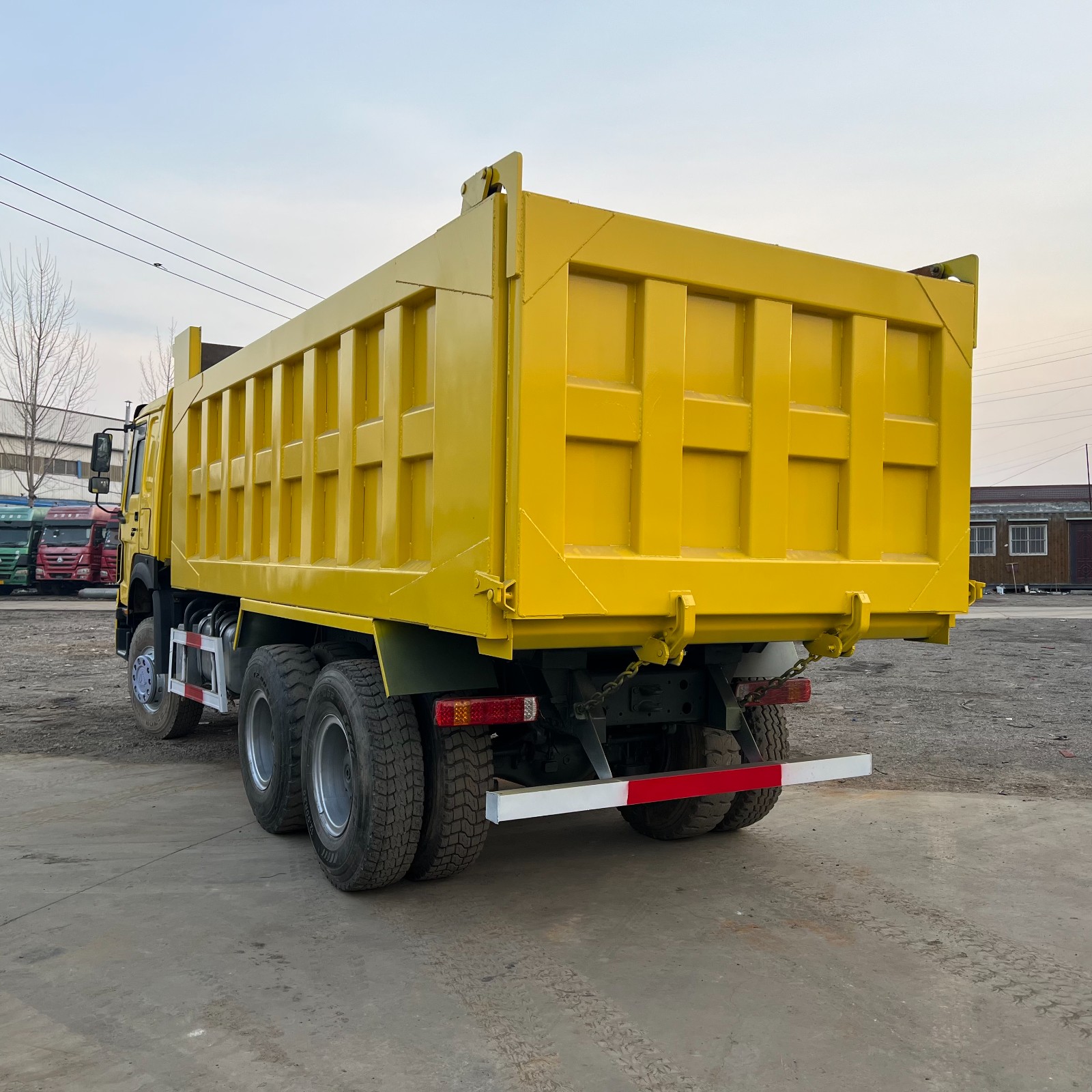 二手自卸车 牵引车 挂车 出口图3