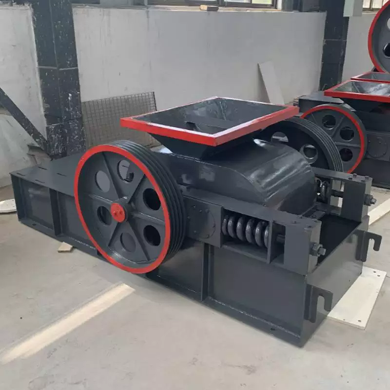 煤矸石对辊破碎机小型矿石页岩双辊中细碎机鹅卵石建筑垃圾制砂机图2