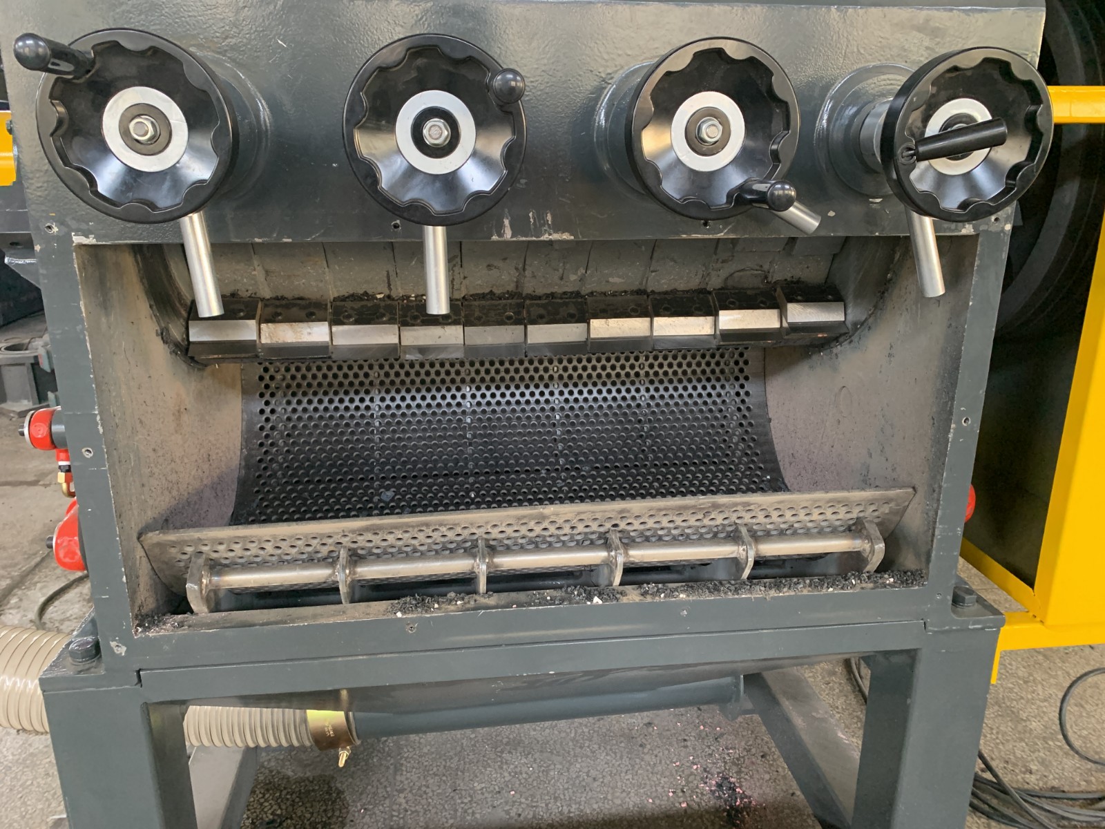 Plastic shredder crusher图6