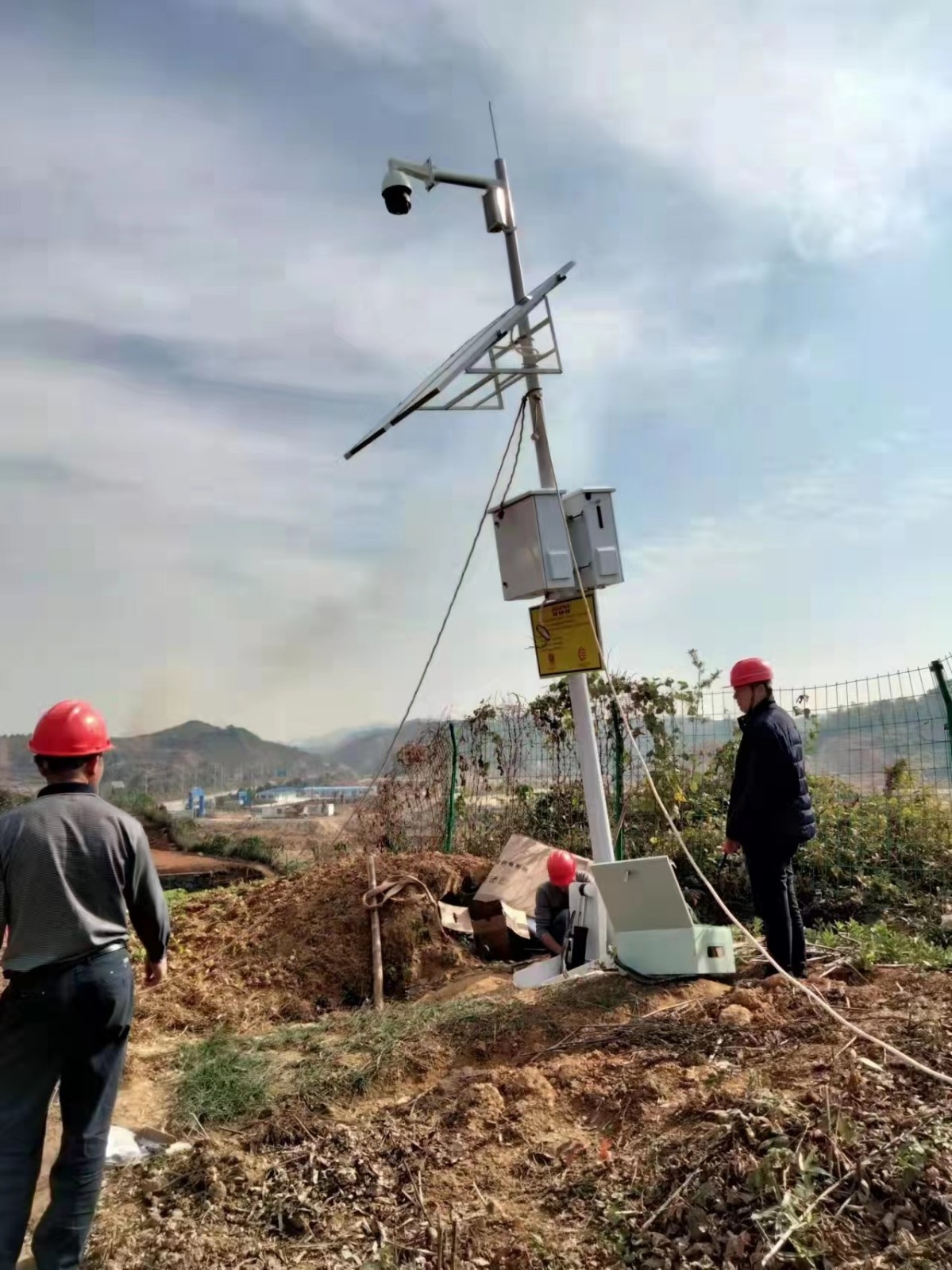 便携式路灯杆监控杆电动立杆机图9