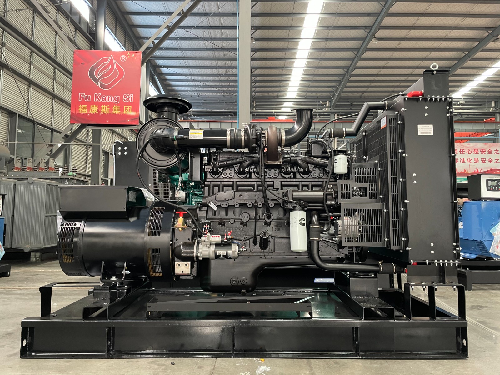 施工备用大型柴油发电机组大功率足功率康明斯开架型柴油发电机组图2