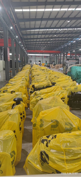 施工备用大型柴油发电机组大功率足功率康明斯开架型柴油发电机组图3