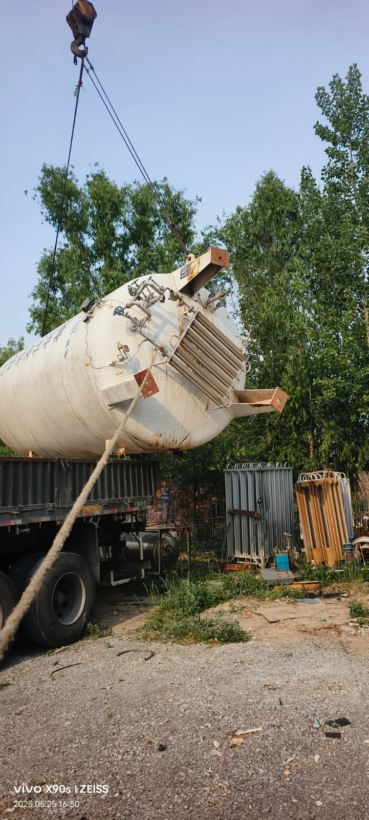 O2 gas storage tank 18图3