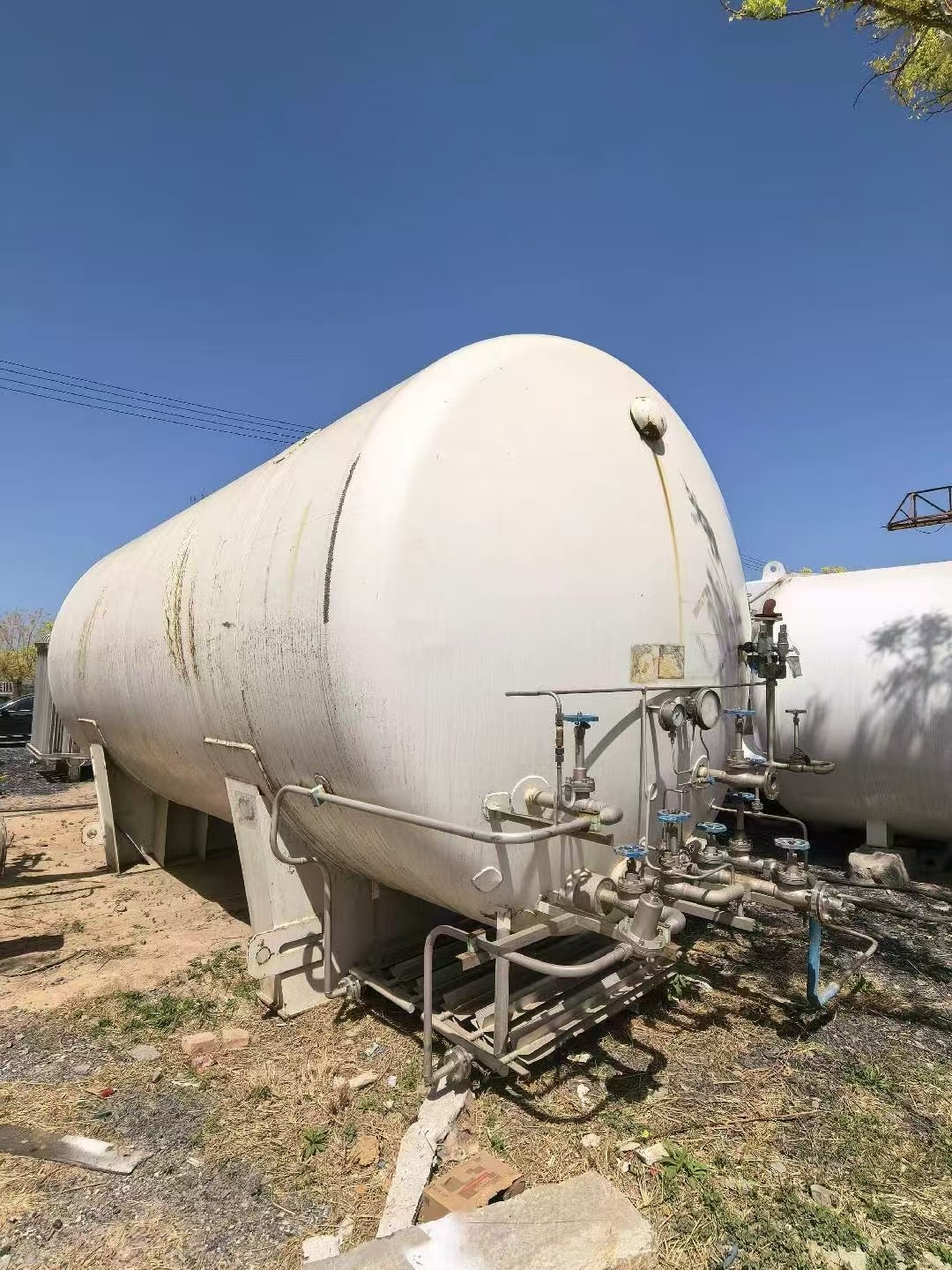 Used CO2 storage Tank10图2