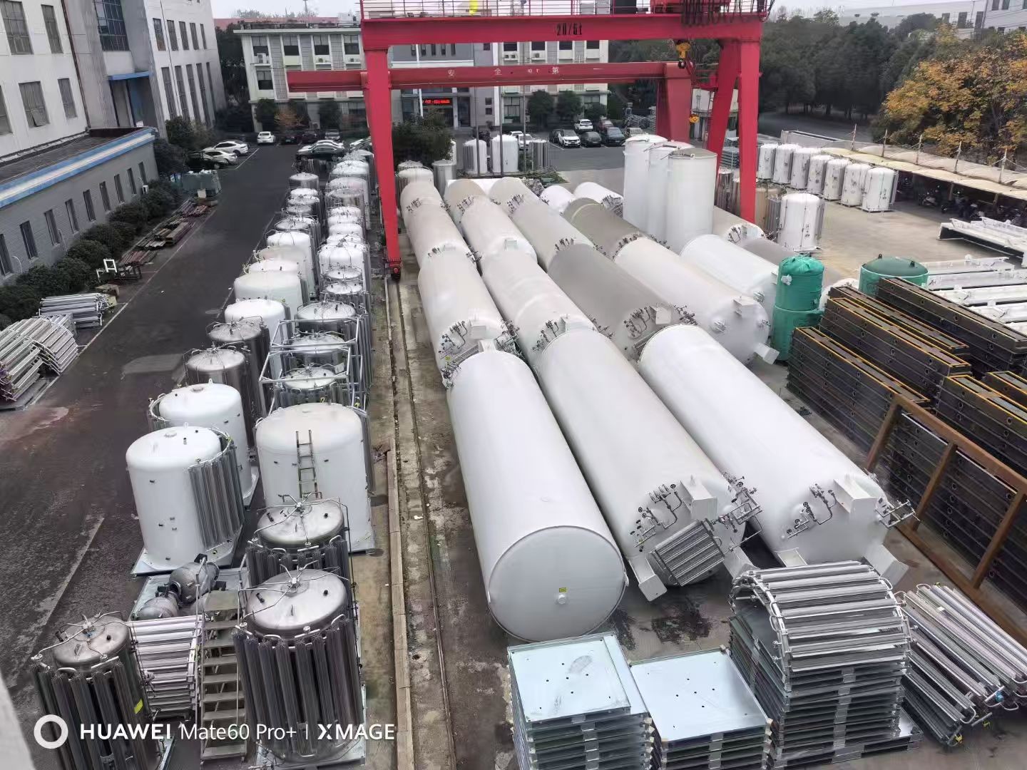 Low liquid storage tank6图4